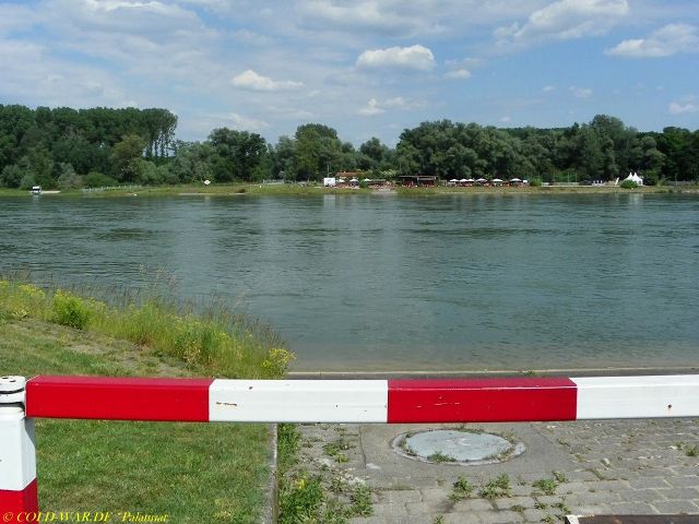 Brückenstelle Germersheim (Rhein)