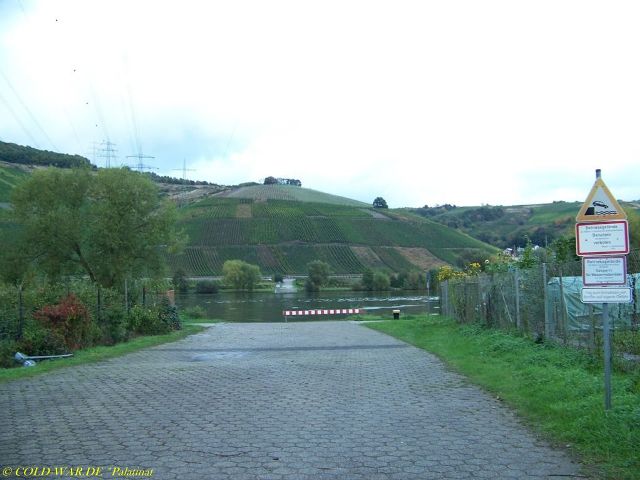 Ersatzübergangsstelle Longen (Mosel)