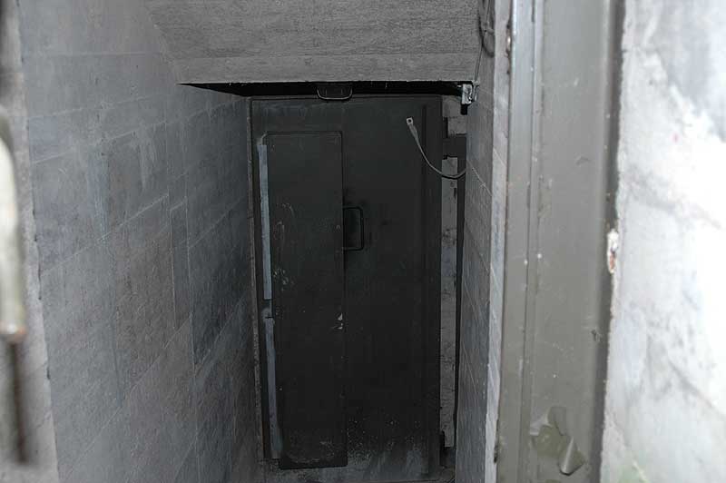 15 cm dicke Panzertür