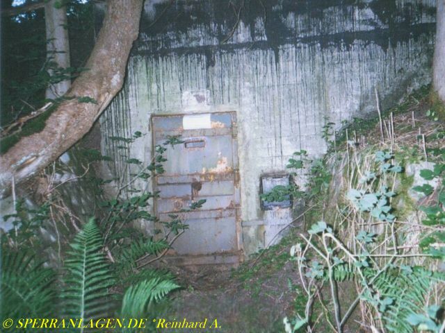 Sperrmittelhaus (ehem. Munitionsbunker einer Flak-Batterie) in Grünental