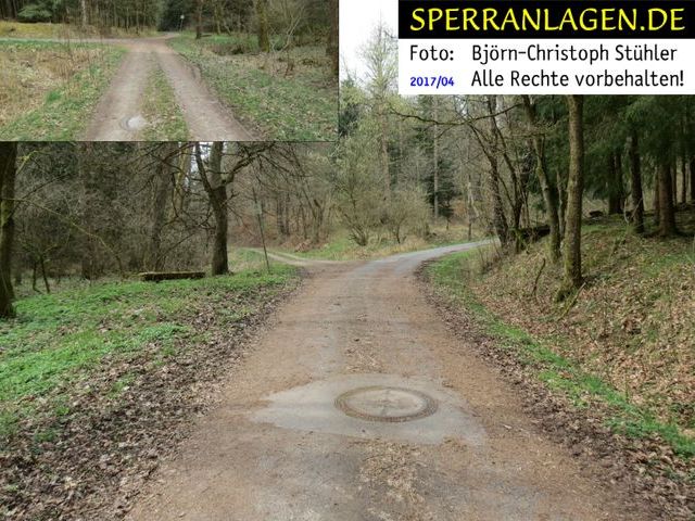 3 Straßensprengschächte auf einem Wirtschafts-/ Waldweg